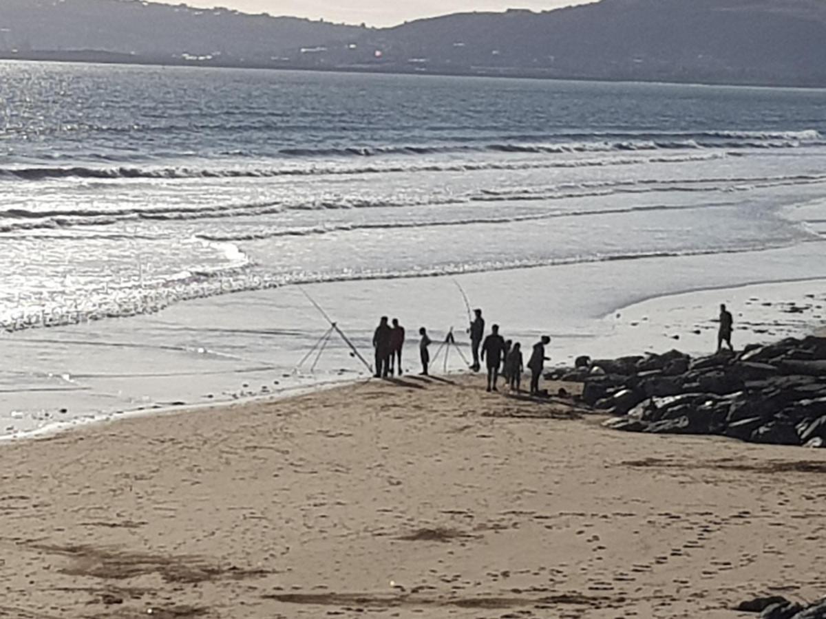 Driftmark Beachfront Location Aberavon Beach Sea Views Large Driveway Parking Private Site Fibre Optic Wi Fi Порт-Толбот Экстерьер фото